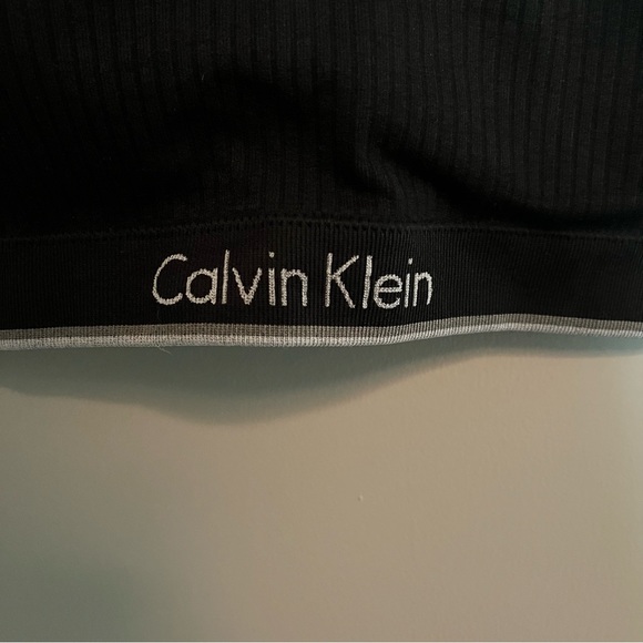 Calvin Klein Bra - Picture 2 of 8